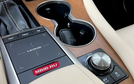 Lexus RX IV рестайлинг, 2021 год, 5 947 000 рублей, 29 фотография