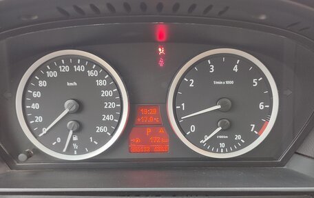 BMW 5 серия, 2003 год, 900 000 рублей, 14 фотография