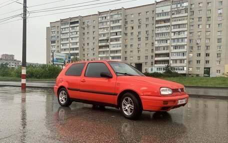 Volkswagen Golf III, 1992 год, 239 000 рублей, 2 фотография