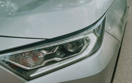 Toyota RAV4, 2021 год, 3 899 000 рублей, 7 фотография