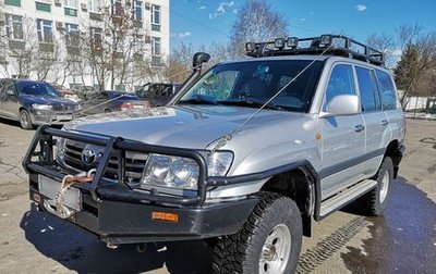 Toyota Land Cruiser 100 рестайлинг 2, 2005 год, 5 700 000 рублей, 1 фотография