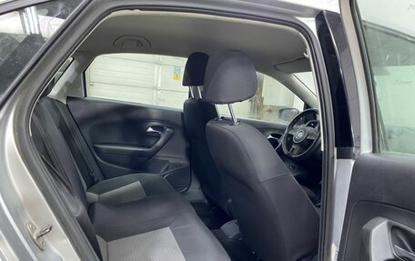 Volkswagen Polo VI (EU Market), 2013 год, 760 000 рублей, 24 фотография