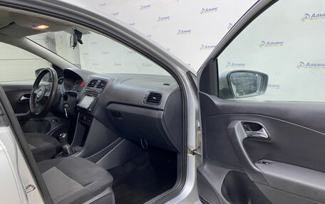 Volkswagen Polo VI (EU Market), 2013 год, 760 000 рублей, 25 фотография