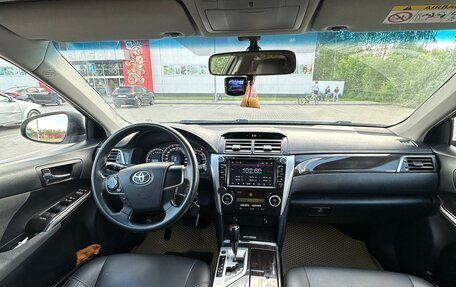 Toyota Camry, 2014 год, 1 680 000 рублей, 11 фотография