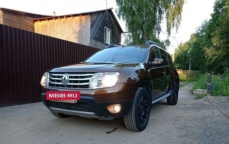 Renault Duster I рестайлинг, 2012 год, 980 000 рублей, 4 фотография