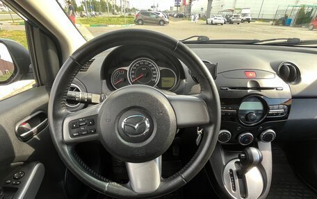 Mazda 2 III, 2012 год, 879 000 рублей, 7 фотография