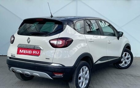 Renault Kaptur I рестайлинг, 2018 год, 1 770 000 рублей, 4 фотография