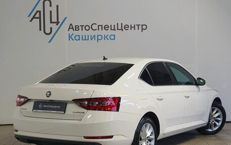 Skoda Superb III рестайлинг, 2019 год, 2 299 000 рублей, 2 фотография