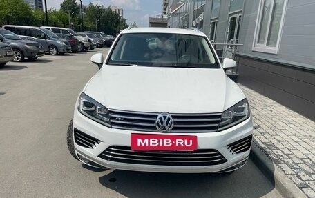 Volkswagen Touareg III, 2016 год, 4 000 000 рублей, 3 фотография