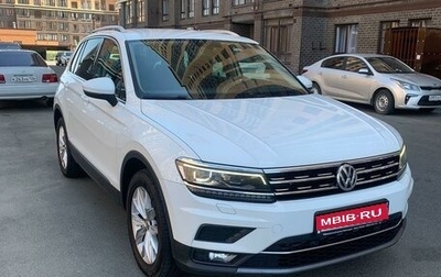 Volkswagen Tiguan II, 2018 год, 2 690 000 рублей, 1 фотография