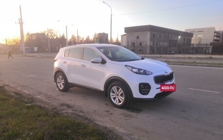 KIA Sportage IV рестайлинг, 2018 год, 2 500 000 рублей, 3 фотография