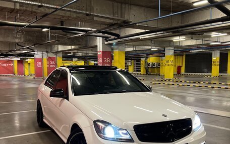 Mercedes-Benz C-Класс, 2013 год, 1 980 000 рублей, 3 фотография