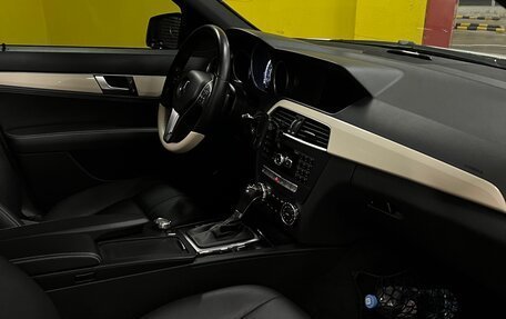 Mercedes-Benz C-Класс, 2013 год, 1 980 000 рублей, 21 фотография