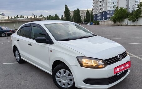 Volkswagen Polo VI (EU Market), 2012 год, 720 000 рублей, 3 фотография