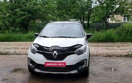Renault Kaptur I рестайлинг, 2018 год, 1 450 000 рублей, 1 фотография