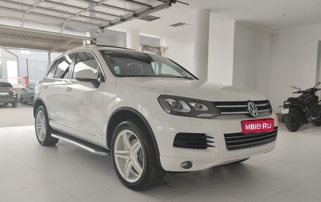 Volkswagen Touareg III, 2013 год, 2 590 000 рублей, 1 фотография