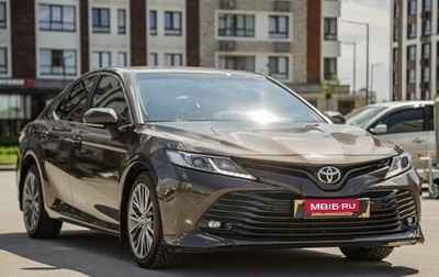 Toyota Camry, 2018 год, 3 320 000 рублей, 1 фотография