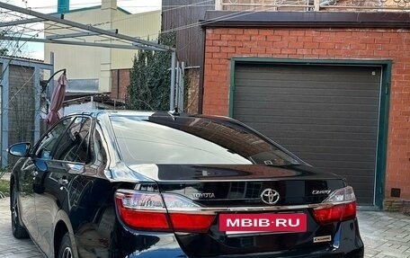 Toyota Camry, 2017 год, 2 400 000 рублей, 3 фотография