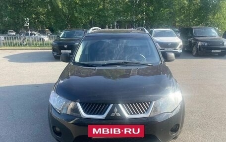 Mitsubishi Outlander III рестайлинг 3, 2006 год, 999 000 рублей, 2 фотография