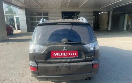 Mitsubishi Outlander III рестайлинг 3, 2006 год, 999 000 рублей, 5 фотография