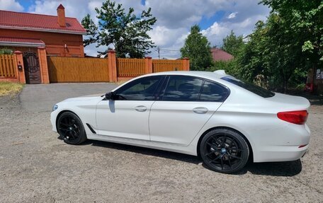 BMW 5 серия, 2018 год, 4 000 000 рублей, 16 фотография