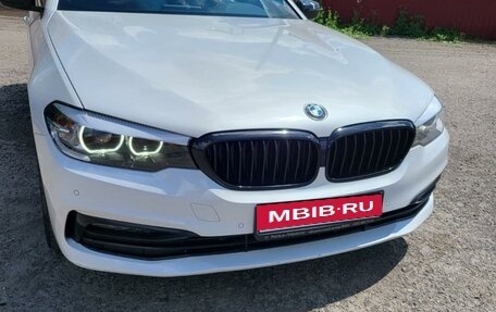 BMW 5 серия, 2018 год, 4 000 000 рублей, 2 фотография