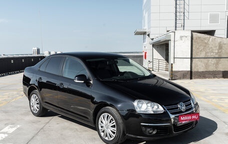 Volkswagen Jetta VI, 2010 год, 549 000 рублей, 3 фотография