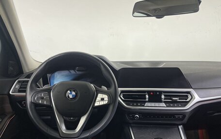 BMW 3 серия, 2019 год, 2 885 000 рублей, 8 фотография
