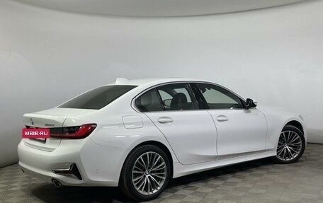 BMW 3 серия, 2019 год, 2 885 000 рублей, 2 фотография