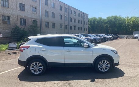 Nissan Qashqai, 2017 год, 1 780 000 рублей, 6 фотография