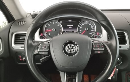 Volkswagen Touareg III, 2013 год, 2 590 000 рублей, 8 фотография
