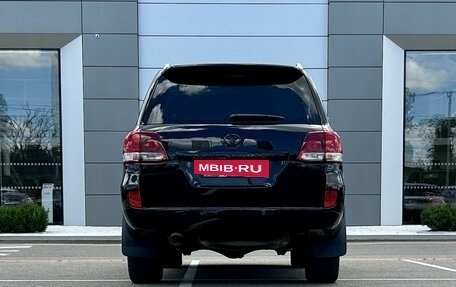 Toyota Land Cruiser 200, 2011 год, 2 999 000 рублей, 5 фотография