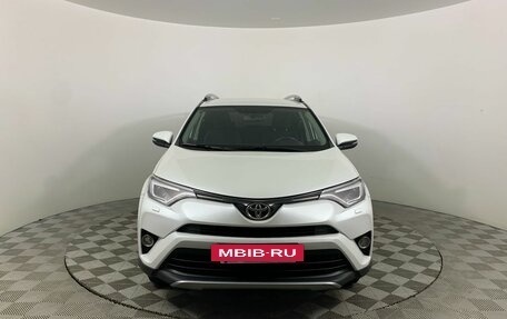 Toyota RAV4, 2018 год, 2 489 000 рублей, 8 фотография