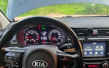 KIA Rio IV, 2018 год, 1 250 000 рублей, 9 фотография