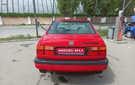 Volkswagen Vento, 1995 год, 280 000 рублей, 4 фотография