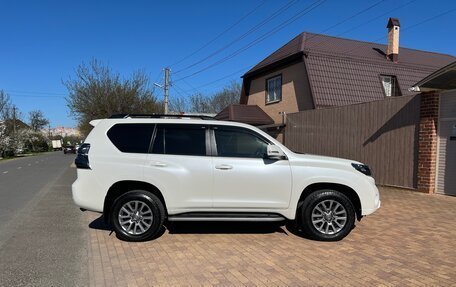 Toyota Land Cruiser Prado 150 рестайлинг 2, 2017 год, 3 900 000 рублей, 8 фотография