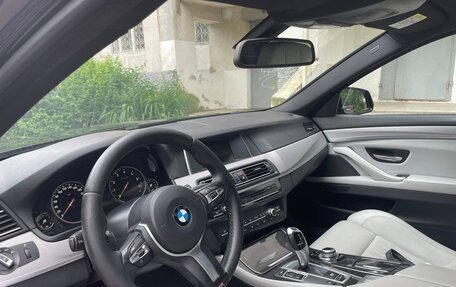 BMW 5 серия, 2016 год, 2 500 000 рублей, 2 фотография