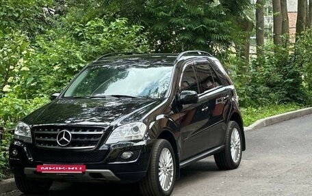 Mercedes-Benz M-Класс, 2009 год, 2 050 000 рублей, 2 фотография