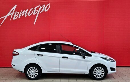 Ford Fiesta, 2016 год, 925 000 рублей, 6 фотография