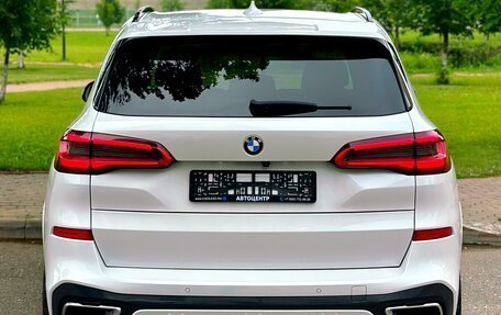 BMW X5, 2019 год, 6 190 000 рублей, 2 фотография