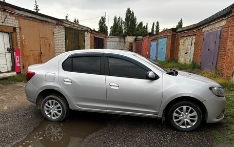 Renault Logan II, 2014 год, 720 000 рублей, 3 фотография