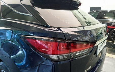 Lexus RX IV рестайлинг, 2021 год, 5 788 000 рублей, 8 фотография