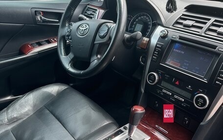 Toyota Camry, 2014 год, 2 185 000 рублей, 10 фотография