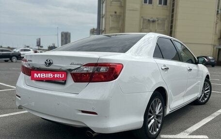 Toyota Camry, 2014 год, 2 185 000 рублей, 6 фотография