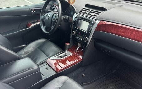 Toyota Camry, 2014 год, 2 185 000 рублей, 17 фотография