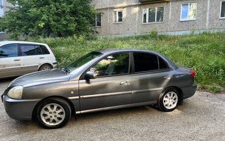 KIA Rio II, 2004 год, 310 000 рублей, 3 фотография