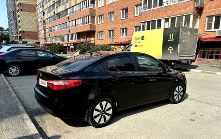 KIA Rio III рестайлинг, 2012 год, 960 000 рублей, 4 фотография