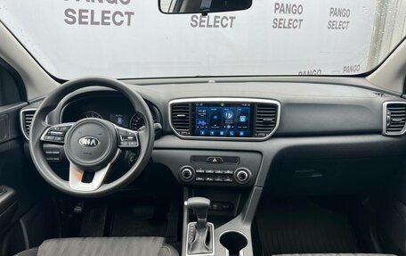 KIA Sportage IV рестайлинг, 2018 год, 2 290 000 рублей, 10 фотография