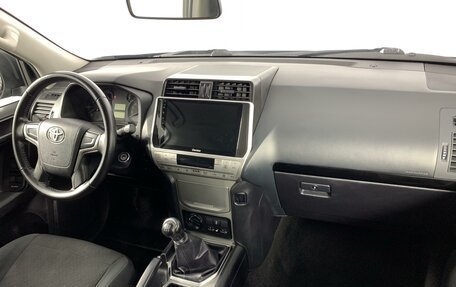 Toyota Land Cruiser Prado 150 рестайлинг 2, 2020 год, 4 555 000 рублей, 11 фотография