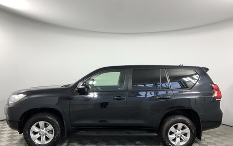 Toyota Land Cruiser Prado 150 рестайлинг 2, 2020 год, 4 555 000 рублей, 8 фотография